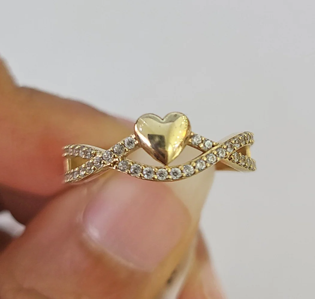 10k Hearts Ladies Ring Casual Band Yellow Gold Genuine Brand New All Sizes - Image 3