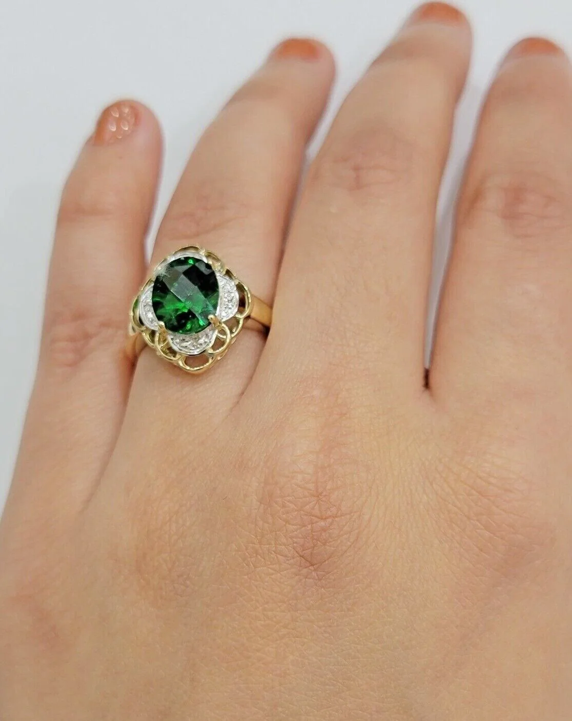 10k Yellow Gold Ladies Green Ring Women's Casual Band SALE Real 10kt Brand New - Image 4