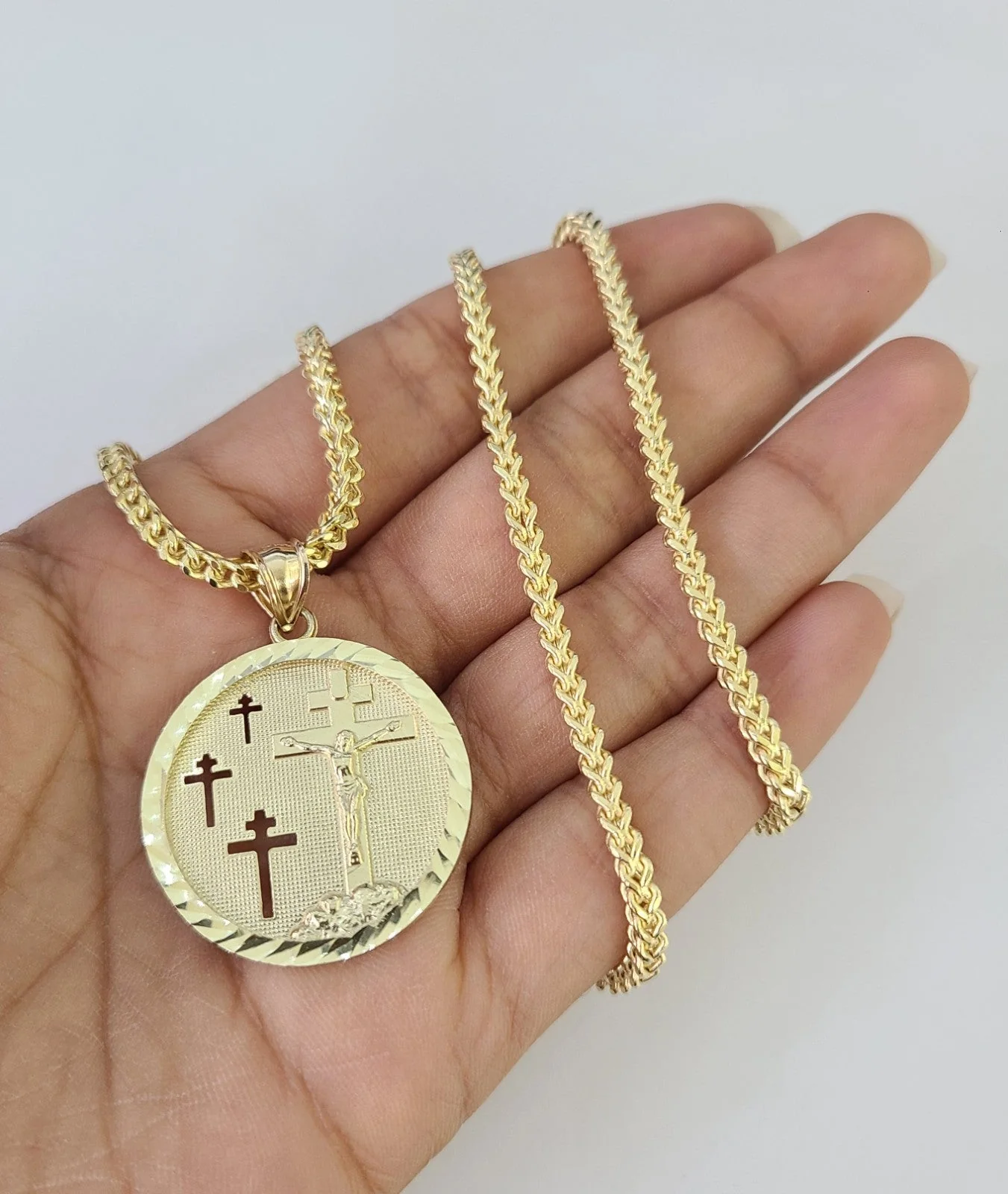 10kt Franco Chain Necklace Jesus Medallion Charm Pendant 3mm 18-28 Inches Gold