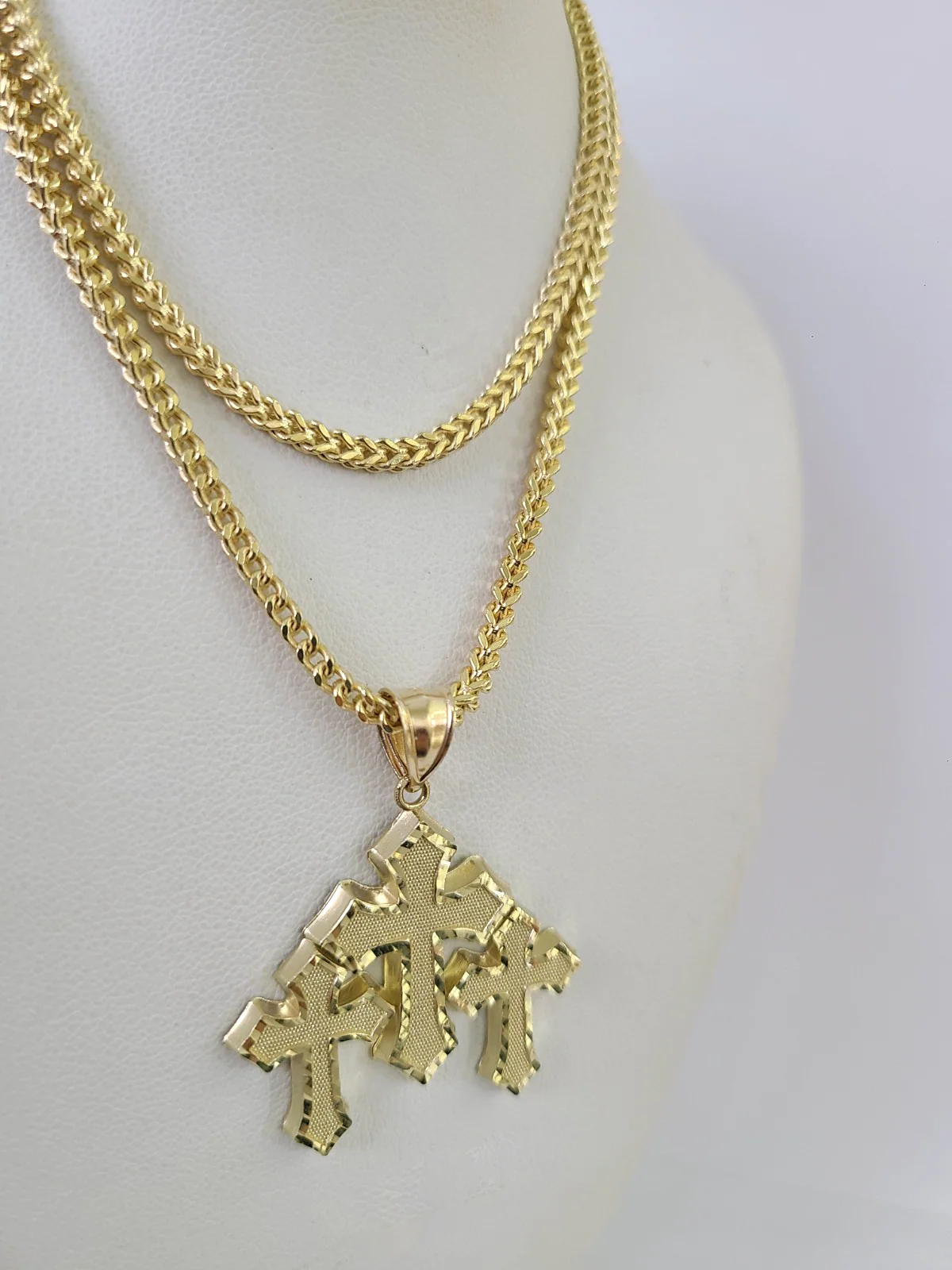 10kt Franco Chain Necklace Triple Cross Charm Pendant 3mm 18-28 Inches Gold - Image 3