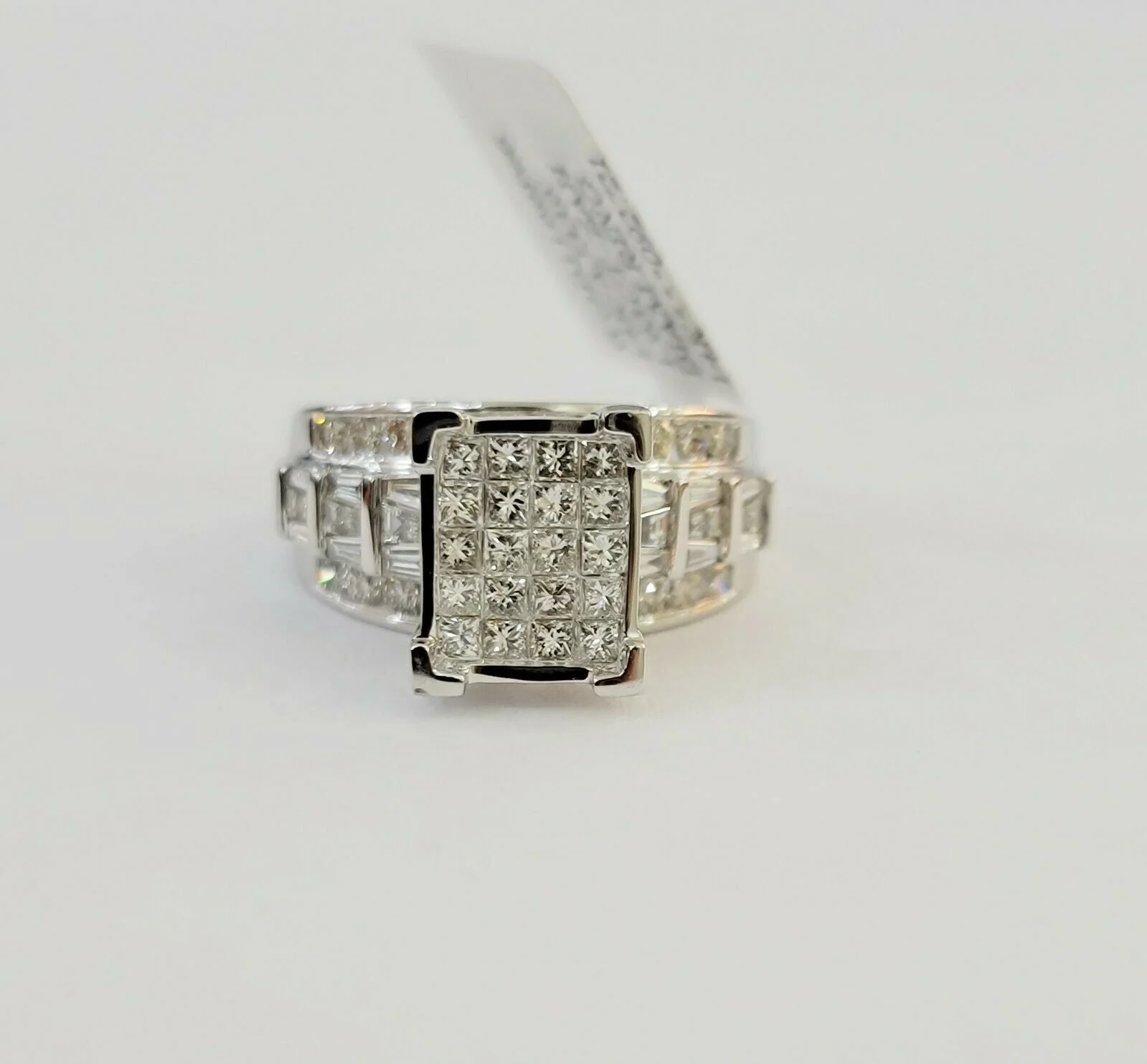 14k white Gold Ladies Ring 2 CT Diamond Princess Cut, Baguette, Round, REAL 14kt - Image 7