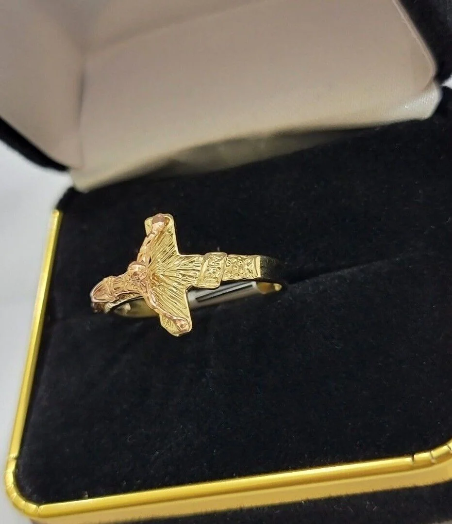 Ladies Ring 10k Yellow Rose Gold Jesus Cross REAL Crucifix Unique Band For SALE - Image 9