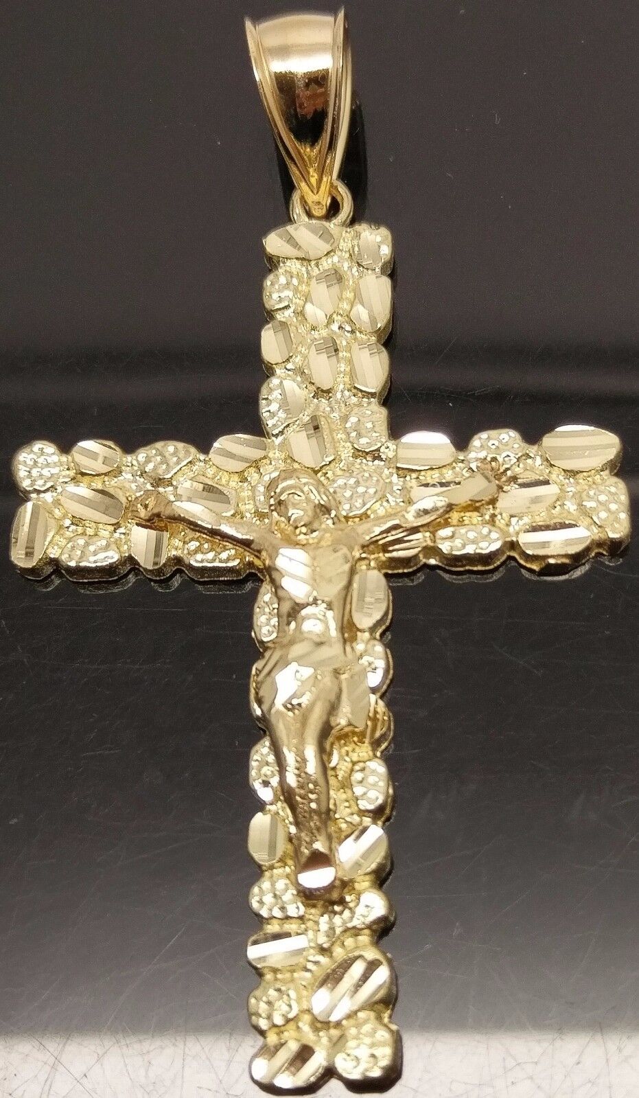 Nugget Style 10K Yellow Gold Men Women Jesus Crucified Cross Pendent - Image 2