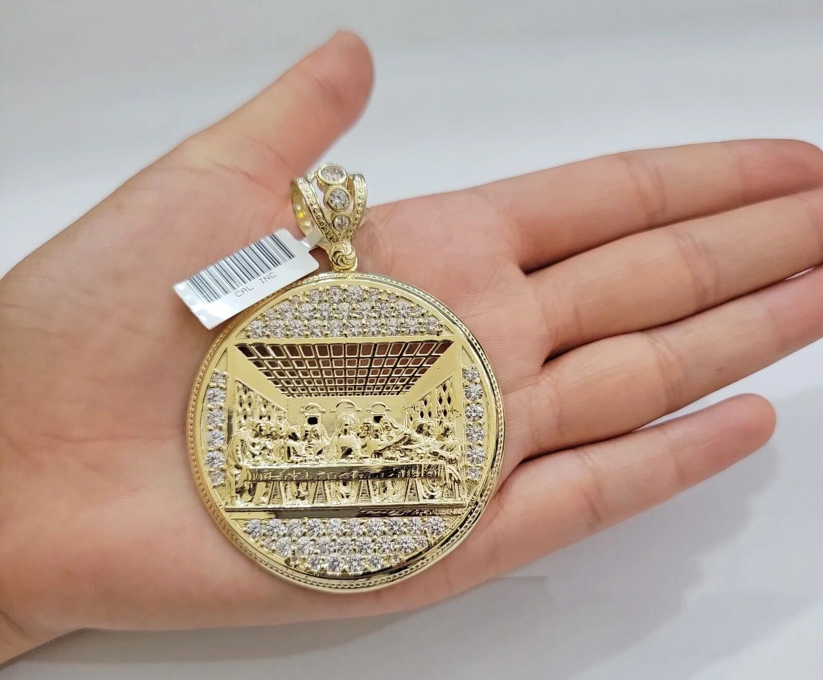 Real 10k Gold Charm Pendant Last Supper Circle Charm 10kt Yellow Gold - Image 2