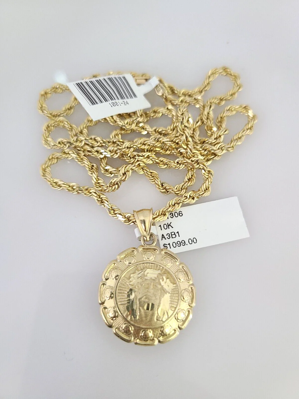 REAL 10k Solid Rope Chain Virgin Mary Jesus Charm Pendant 3mm Set 18"-26" in - Image 2