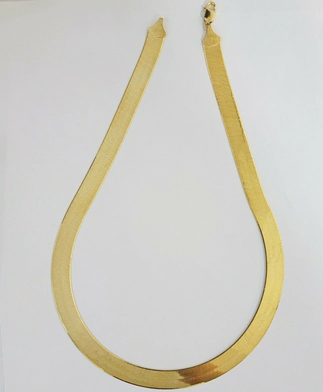 Real 10k Yellow Gold 12mm Herring Bone Chain Necklace 18'' Inch Lobster lock - Image 4