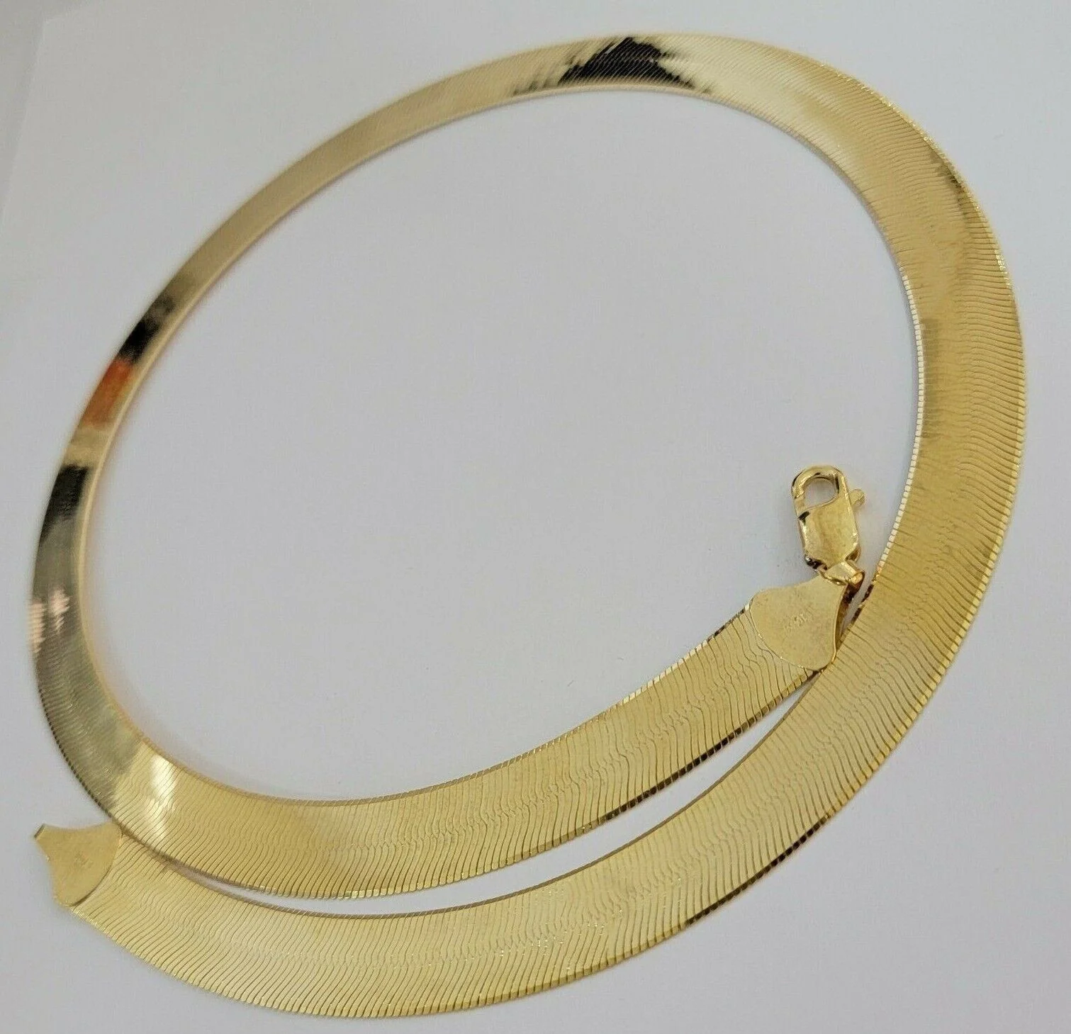 Real 10k Yellow Gold 12mm Herring Bone Chain Necklace 22'' Inch Lobster lock - Image 6