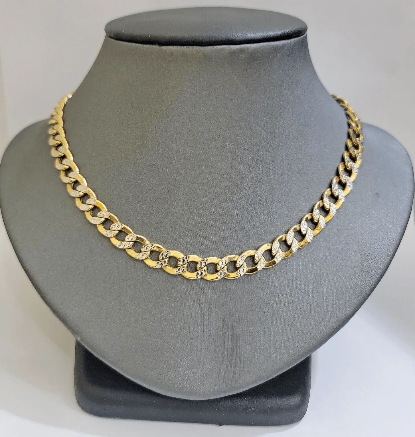 Real 10k Yellow Gold Chain Curb Link Necklace 8mm 26 Inch Diamond Cut Two-tone - Image 3