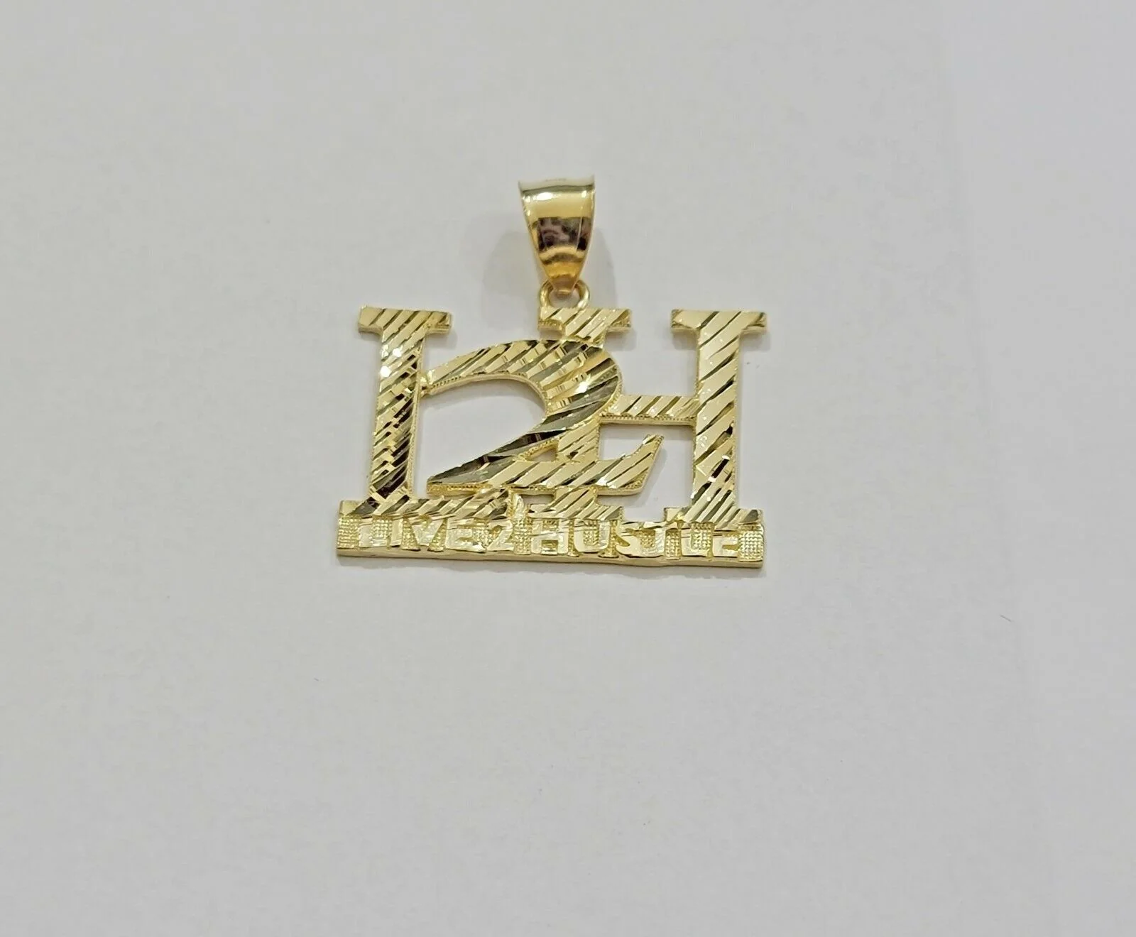 Real 10k Yellow gold charm Pendant LIVE TO HUSTLE 10kt gold - Image 4