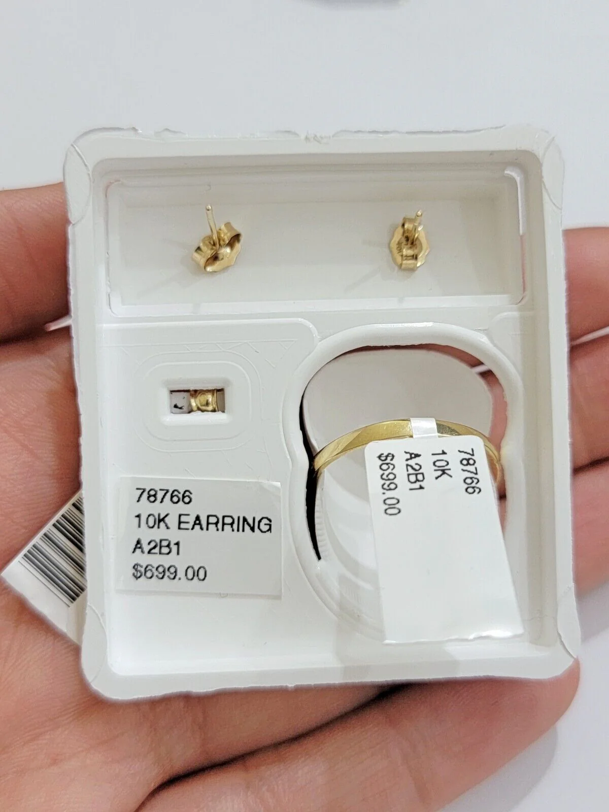 Real 10k Yellow Gold Ladies earring ring & pendant Blue heart Sapphire set ,10KT All Sizes - Image 4