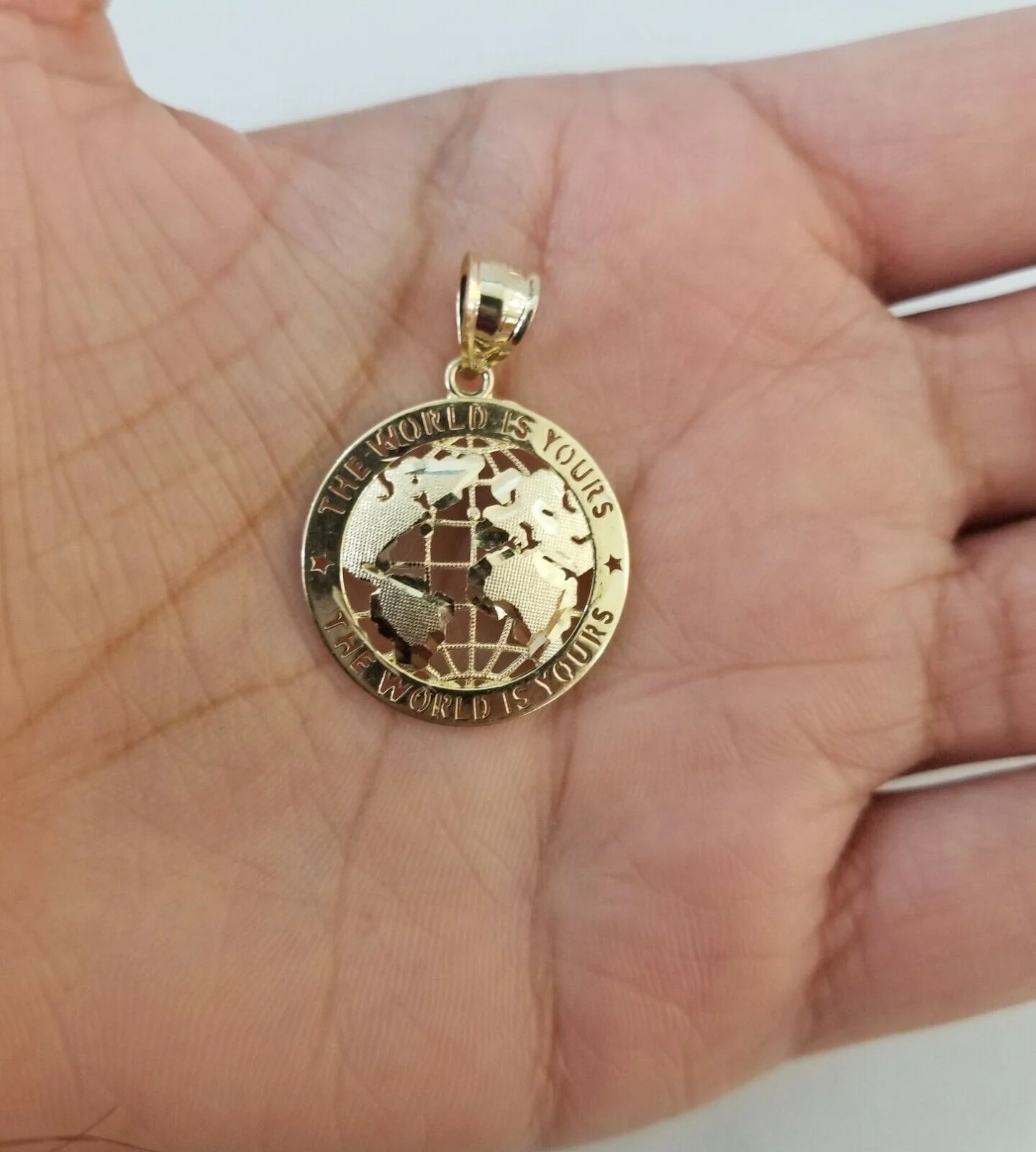 Real Gold 10k The World is Yours Map Pendant Diamond Cut 10kt - Image 3